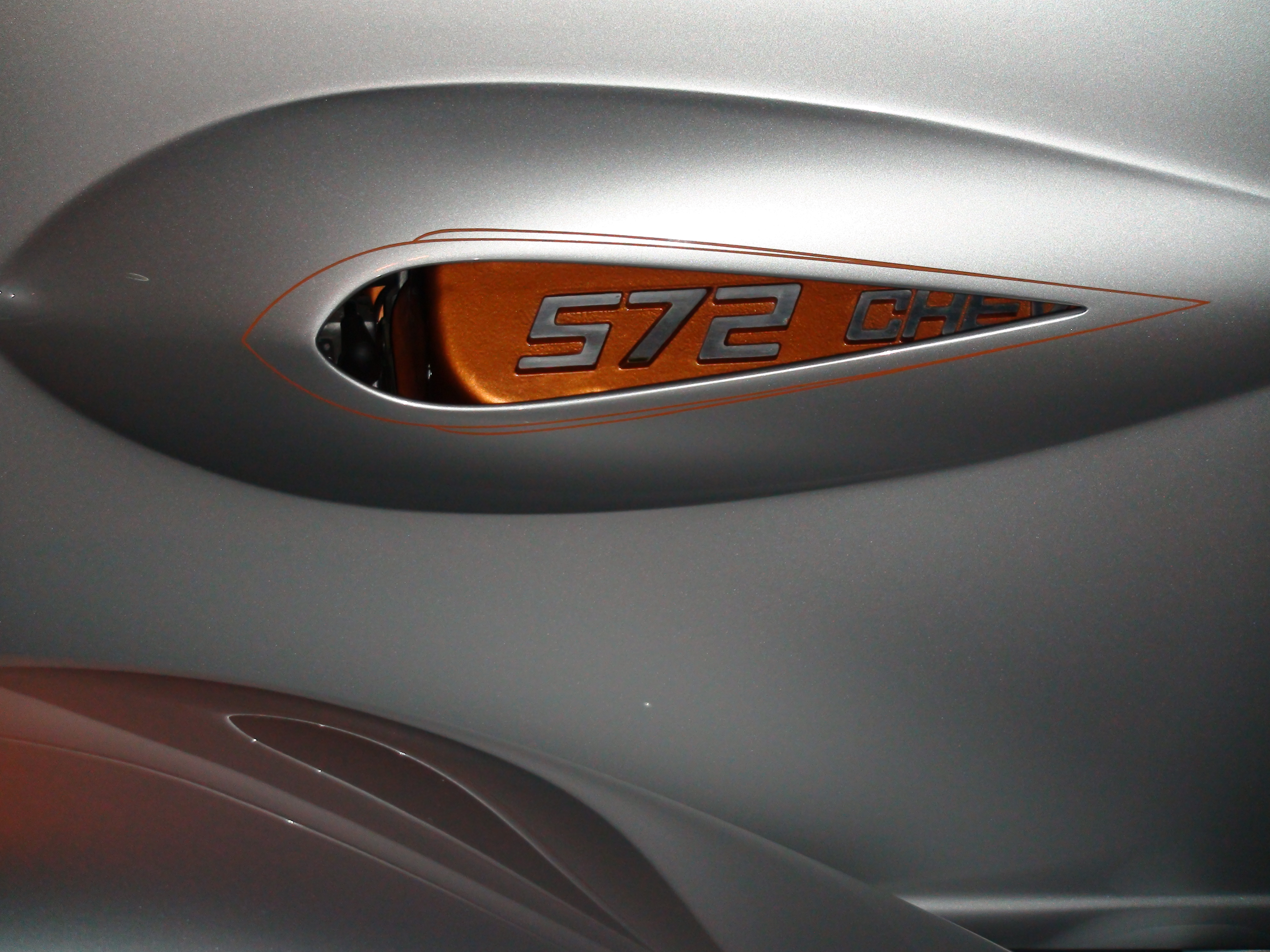 572-Chevy-engine.JPG